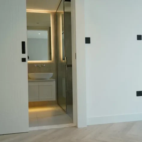sanitary area fitout setup