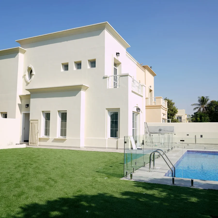 Villa Construction work in greens